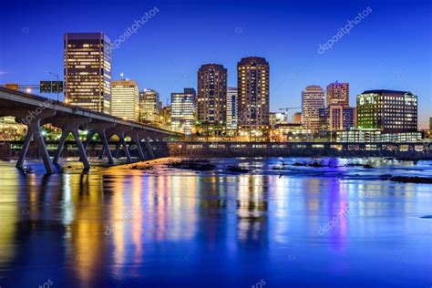 Richmond, Virginia Skyline — Stock Photo © sepavone #70465309