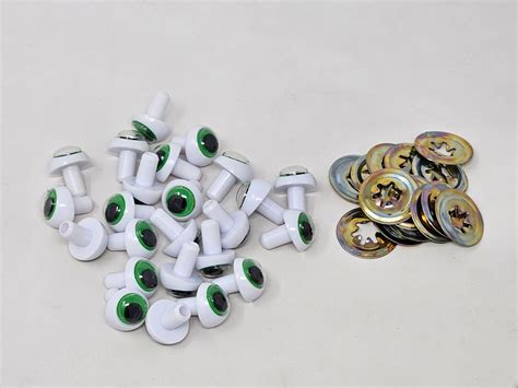 12 Pair Of Vintage Green Plastic Wiggle Googly Frog Eyes 17mm For Dolls