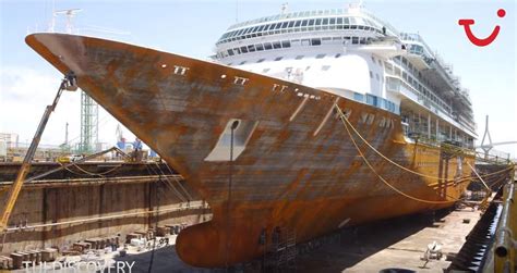 Watch As Splendour of the Seas Is Transformed To TUI Discovery