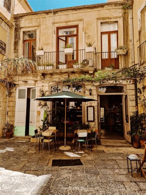 The 19 Best Restaurants in Ortigia in 2024 (+ Map) - Travels With Missy