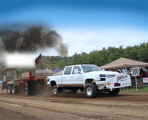 CUMMINS VS DURAMAX VS POWER STROKE - Diesel World