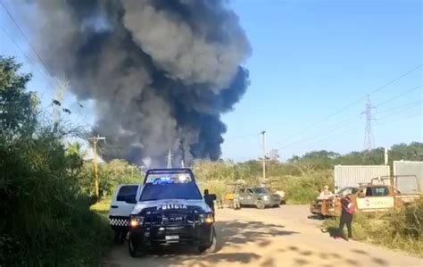 Hay Heridos Tras Explosiones En Instalaciones De Pemex En Veracruz