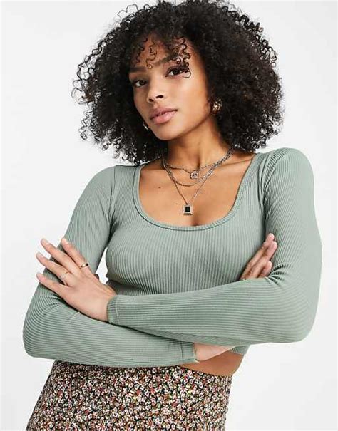 Stradivarius Seamless Cropped Scoop Neck Top In Olive Asos