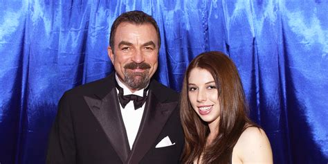 Tom Selleck's Daughter Hannah Selleck Shows Her Slim Body in a Black ...