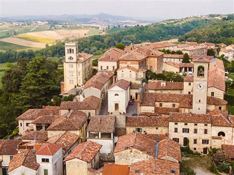 Cella Monte Pueblo En Piamonte Qu Ver Italia It