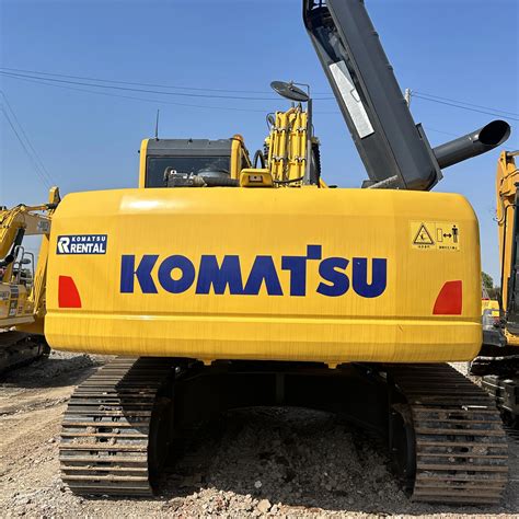 Original Japan Komatsu Pc220 Excavator Komatsu Excavator In Low Price