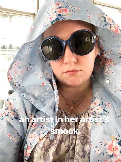Lena Dunham Poses Nude On Instagram With Emojis