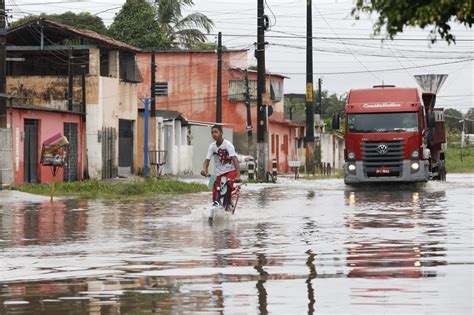 Solidariedade Saiba Como Ajudar Vítimas Das Chuvas No Recife