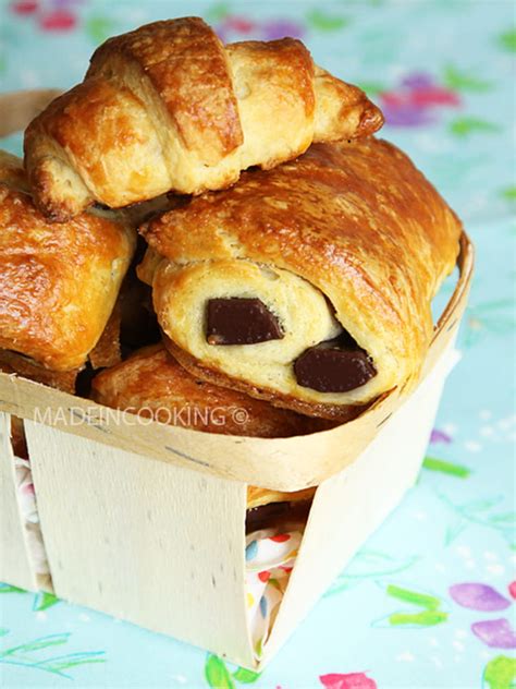 Recette De Croissants Au Beurre Et Pains Au Chocolat Maison