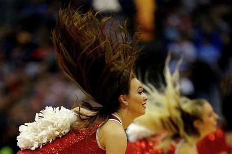 Cheerleader Checklist At University Of Washington Offends Many Who Think It Objectifies Women