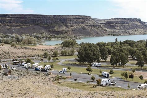 Sun Lakes State Park