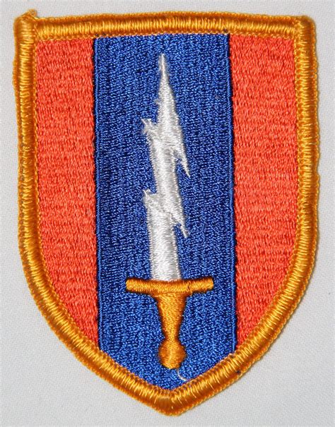 T233 Vietnam 1st Signal Brigade Patch B And B Militaria