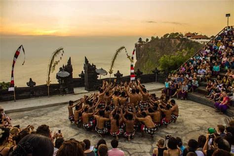 Bali Süd Bali Tour mit Uluwatu Tempel und Kecak Tanz GetYourGuide