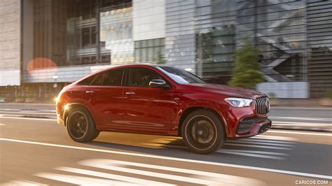 Mercedes Amg Gle Coupe Front Three Quarter Caricos