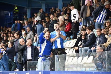 Álbum de fotos del partido entre la Ponferradina y el Deportivo