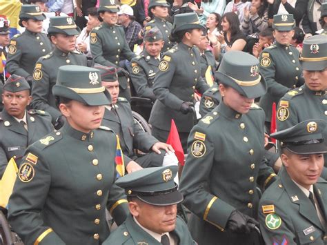 PoesÍas Y Lecturas Para Izadas De Bandera A Los HÉroes De Colombia Poema