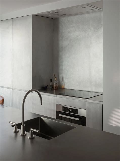 12 Stainless steel kitchen cabinets ideas for a modern look - COCO LAPINE DESIGNCOCO LAPINE DESIGN