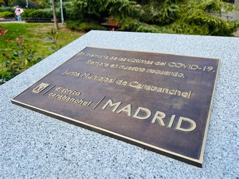 Un Monumento Y Una Placa Recuerdan Desde Este Viernes En Carabanchel