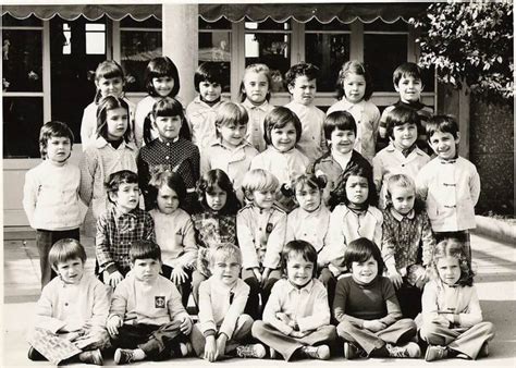 Photo De Classe 2éme Année De Maternelle De 1971 école Maternelle Du