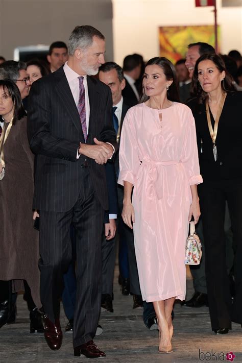 Los Reyes Felipe Y Letizia Inauguran La Feria De Arte Contempor Neo