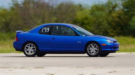 Watch This Sleeper Dodge Neon With 700 HP Hit 200.9 MPH