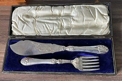 Fish Knives And Forks In Antique Silver Plated Cutlery For Sale Ebay