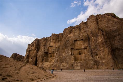 Naqsh-e Rustam, majestic tombs of Persian Kings - Travelling Spice blog