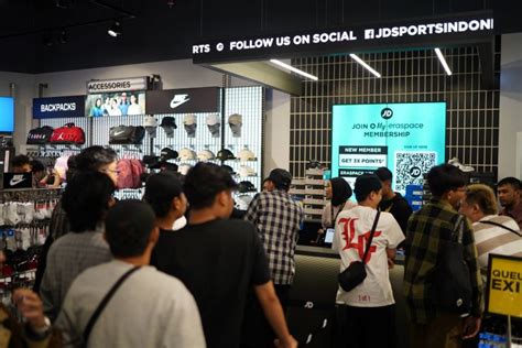 Gerai Pertama JD Sport Di Bandung Ikon Fashion Olah Raga Bandung Side