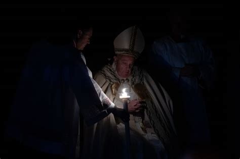 Pope Francis At Easter Vigil Christ ‘is The One Who Brings Us From Darkness Into Light