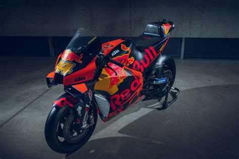 2020 KTM MotoGP bike unveiled. 265+ hp and 157 kg | DriveMag Riders