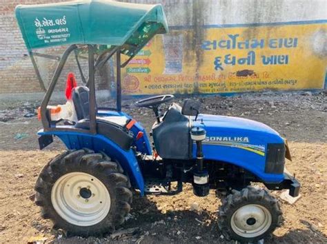 Sonalika Gt 20 4wd At Rs 425000 सोनालिका ट्रैक्टर In Bhavnagar Id