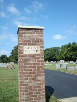 Oak Ridge Cemetery In Camargo Illinois Find A Grave Cemetery