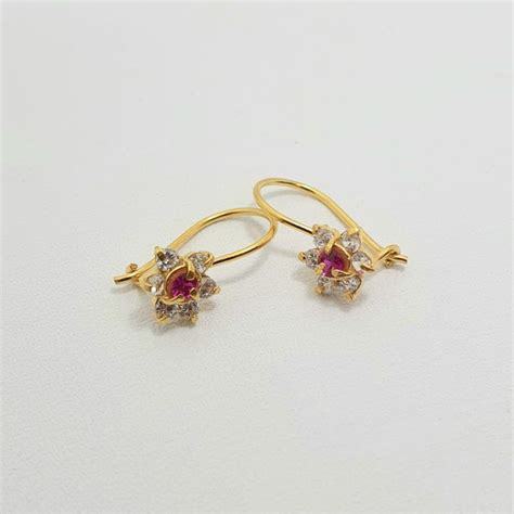 Jual Anting Desi Emas Muda Bunga Mata Merah Putih Gram Shopee Indonesia