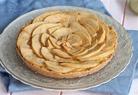 CROSTATA MELE E CREMA Ricetta Dolce Con Pasta Frolla