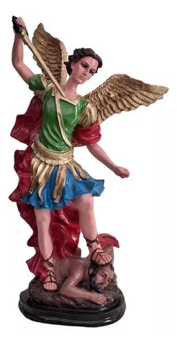 San Miguel Arcángel Figura Religiosa En Resina 50 Cm Meses sin intereses