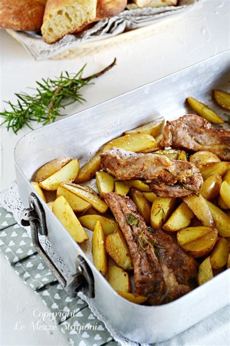 Costine Di Maiale Alla Birra Con Patate E Paprika Ricetta