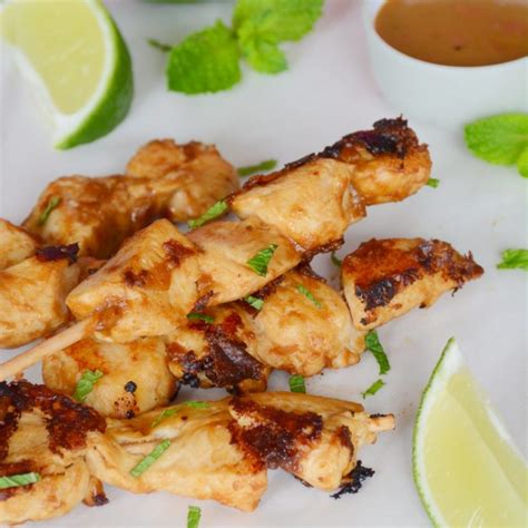 Brochettes De Poulet Sauce Satay Volailles Fermi Res Dauvergne Par