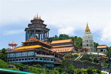 The Kek Lok Si temple 9272679 Stock Photo at Vecteezy