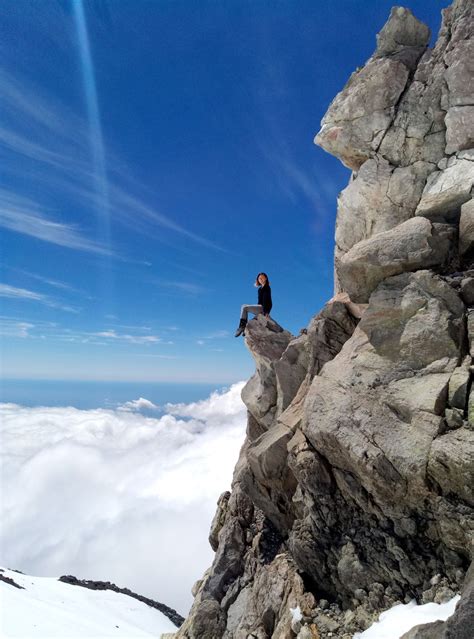 Summit of Mt Taranaki | Smithsonian Photo Contest | Smithsonian Magazine