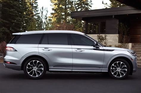 Lincoln Aviator 2018 2019 2020 2021 2022 джипsuv 5 дв 2