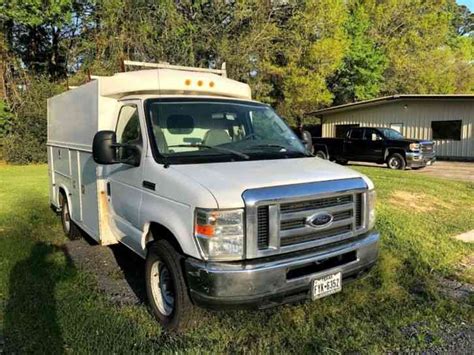 Ford E 350 Kuv Cutaway 2008 Utility Service Trucks