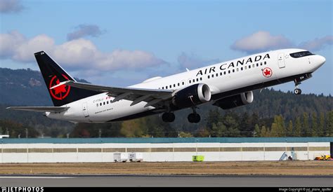 C Fslu Boeing 737 8 Max Air Canada Yyjplanespotter Jetphotos