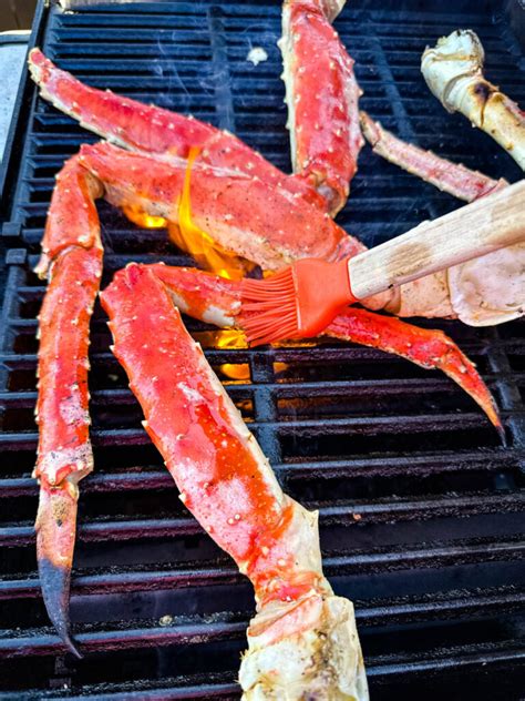 Grilled King Crab Legs Simple Seafood Recipes