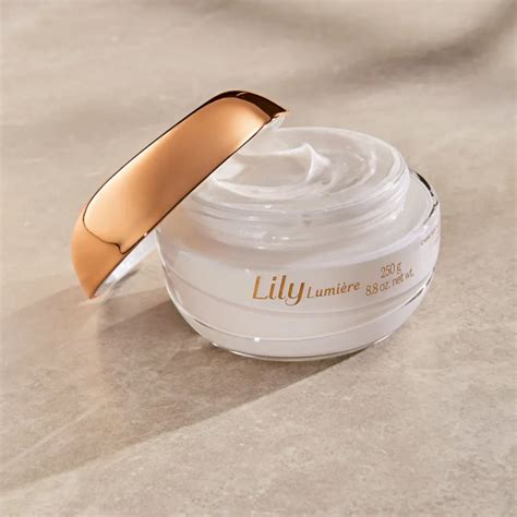 Creme O Botic Rio Acetinado Hidratante Desodorante Corporal Lily