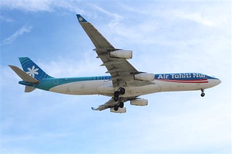 Air Tahiti Nui Airbus A Lands At Los Angeles So Cal Metro Flickr