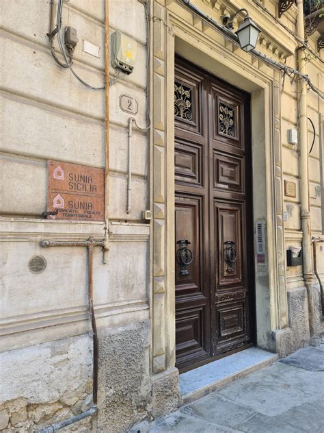 Palermo Ladri Nella Sede Del Sunia A Pochi Passi Dal Tribunale Live