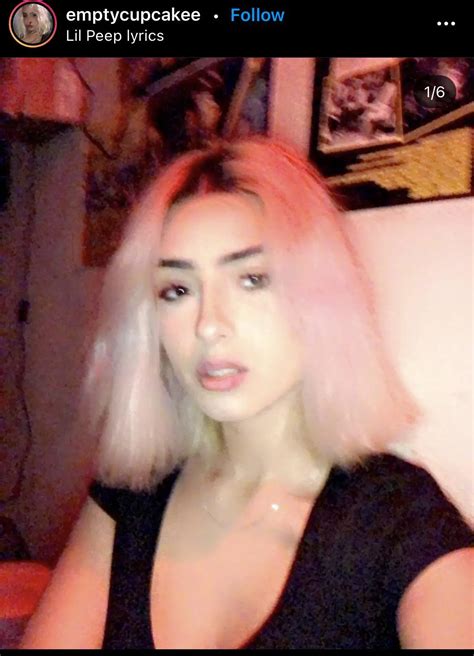 Gawddamn Shes So Hot Wtf Scrolller