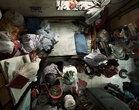 Shocking Photos of Cramped Hong Kong Apartments | Pakistan Defence