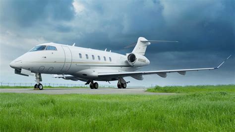 Hire a Bombardier Challenger 350 | Private Jet Charter