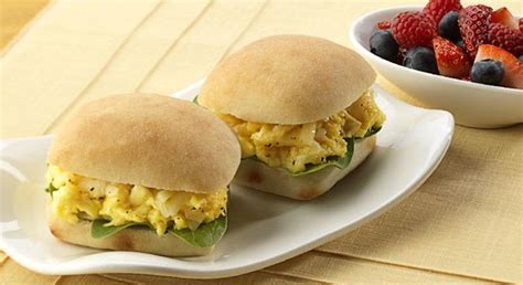 How To Make Scrambled Egg Sandwich Pulse Ghana